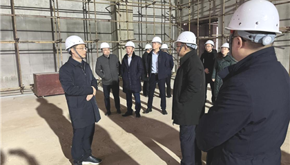 市委常委、組織部部長(zhǎng)、黨校校長(zhǎng)張鵬飛深入興學(xué)商務(wù)中心項(xiàng)目、遂星實(shí)業(yè)公司調(diào)研